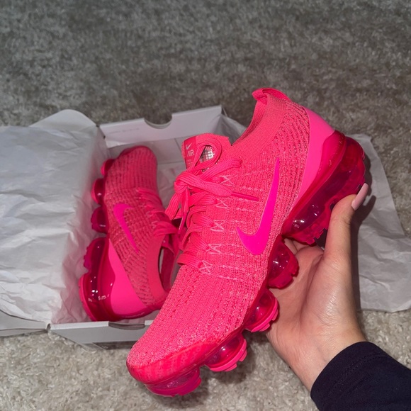 Nike Shoes - W Air Vapormax Flyknit 3